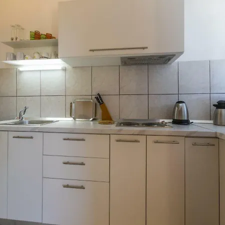 Marie Apartment Novi Vinodolski