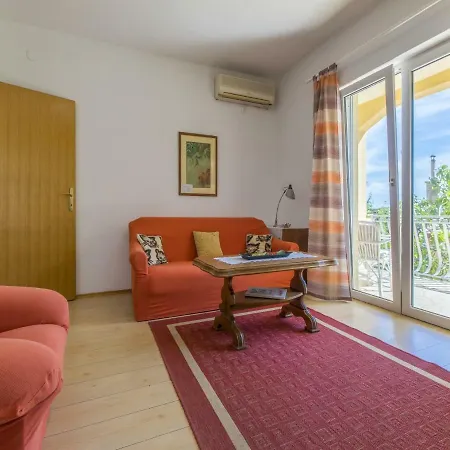 Marie Apartment Novi Vinodolski