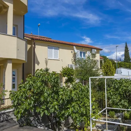 Apartment Marie